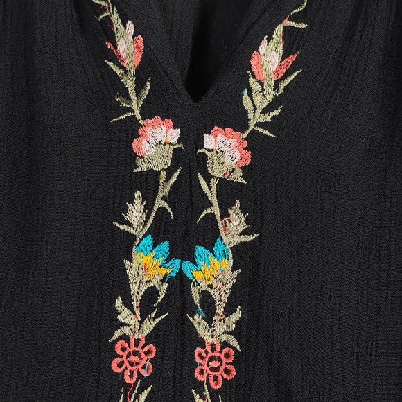 Anthropologie Maeve Lanie Boho Embroidered Peasant Top Small Black Tassel - Picture 9 of 12